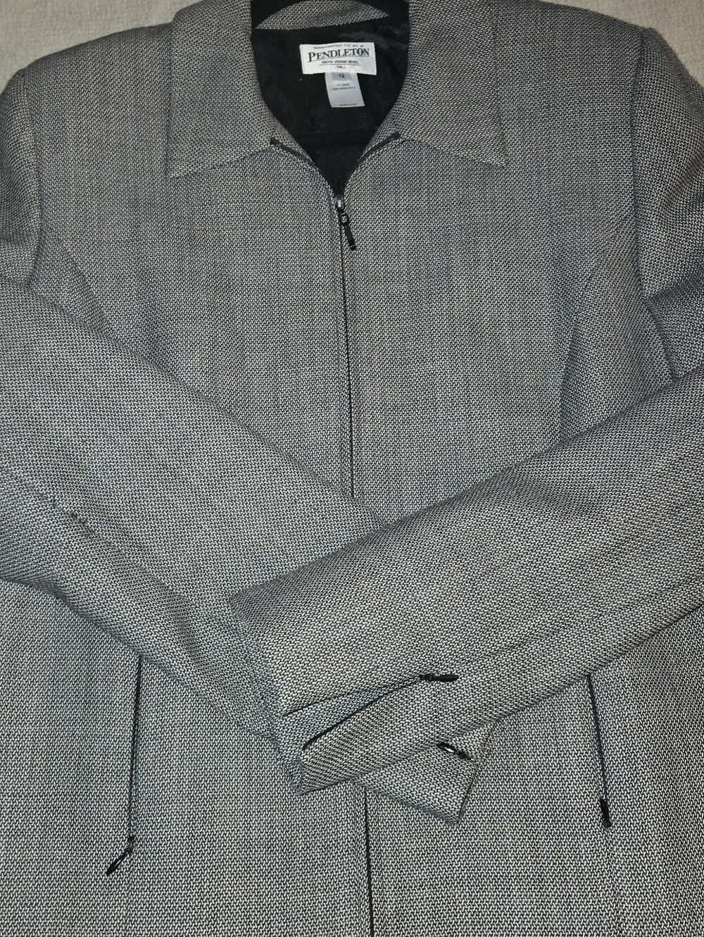 Pendleton 100% Virgin Wool Zip Jacket Blazer Women’s 12 Tall Made USA Gray Black